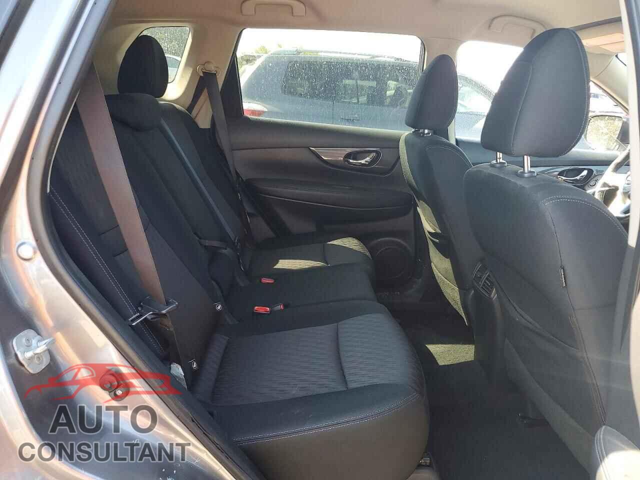 NISSAN ROGUE 2018 - KNMAT2MV4JP577751