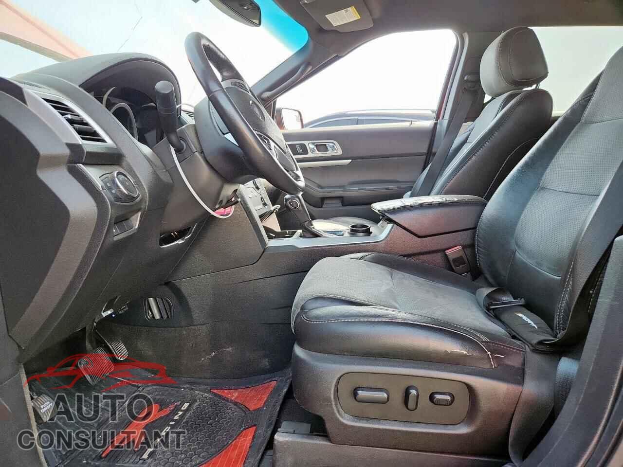 FORD EXPLORER 2015 - 1FM5K7D87FGB80176