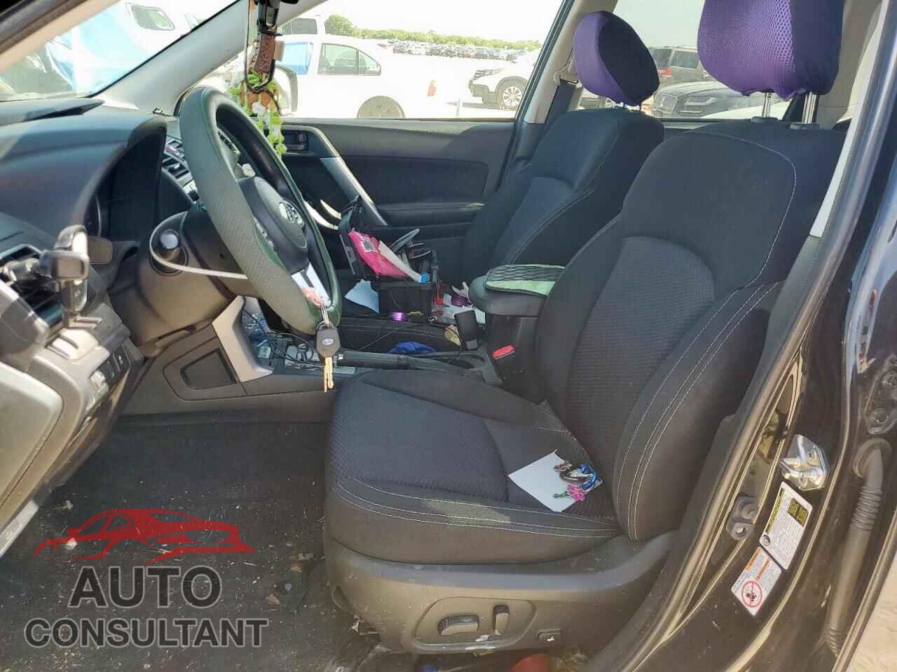 SUBARU FORESTER 2017 - JF2SJAEC0HH461860