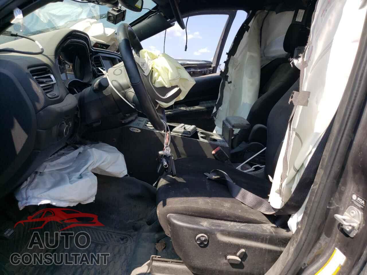 DODGE DURANGO 2023 - 1C4SDJFT7PC626562