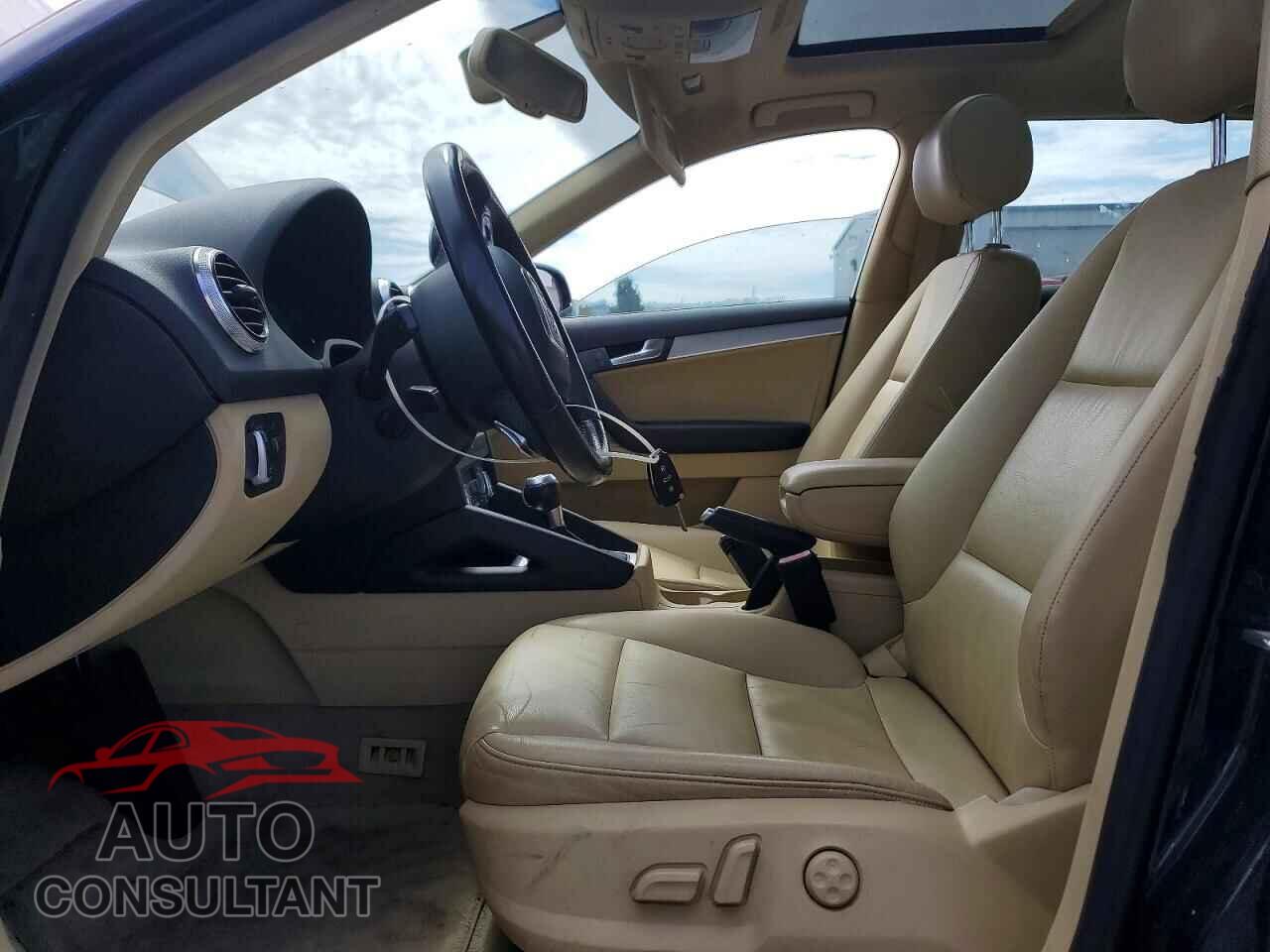 AUDI A3 2012 - WAUKEAFM8CA031454