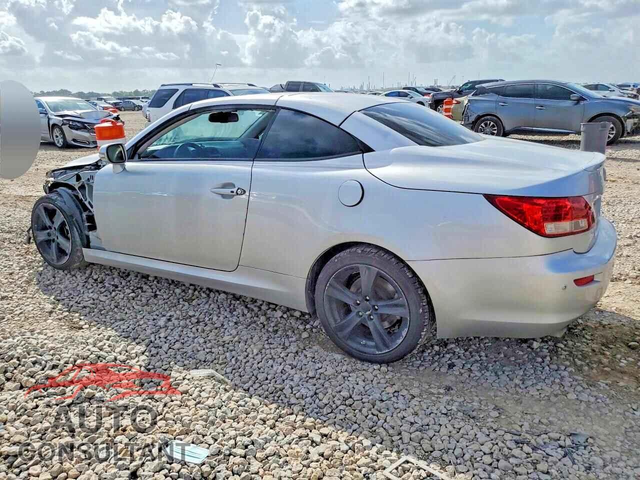 LEXUS IS 2012 - JTHFF2C29C2523073