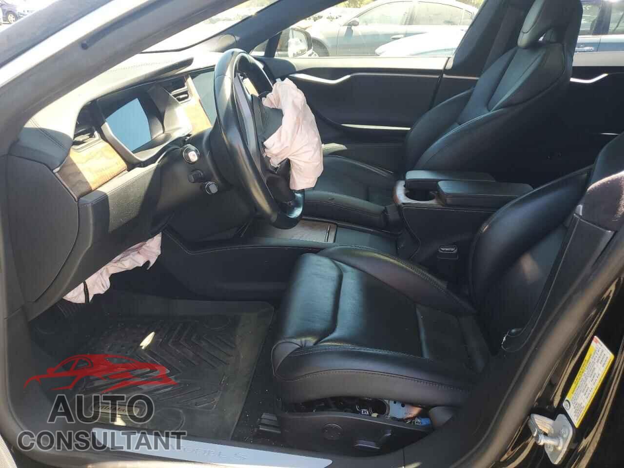 TESLA MODEL S 2018 - 5YJSA1E21JF295148