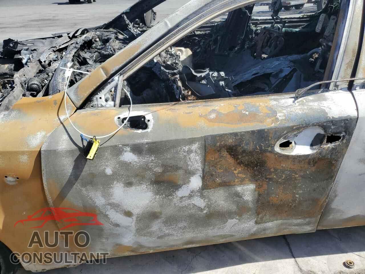 LEXUS IS 2016 - JTHBA1D26G5025746