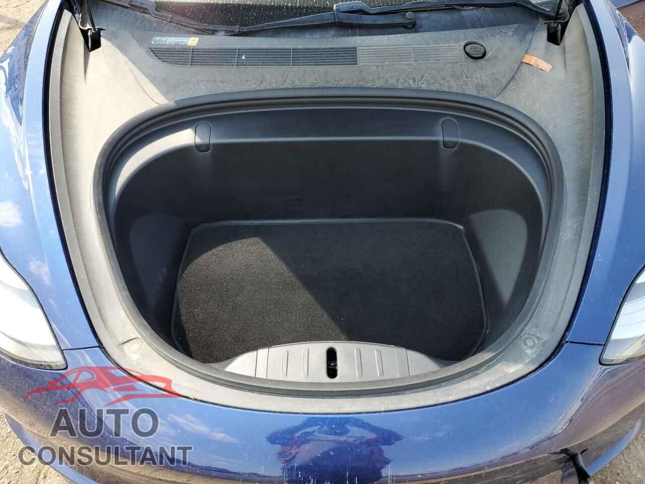 TESLA MODEL 3 2018 - 5YJ3E1EA5JF035027