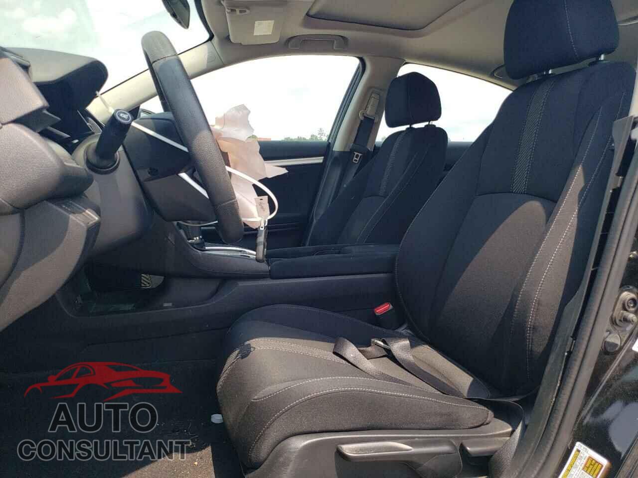 HONDA CIVIC 2017 - 2HGFC2F71HH554948