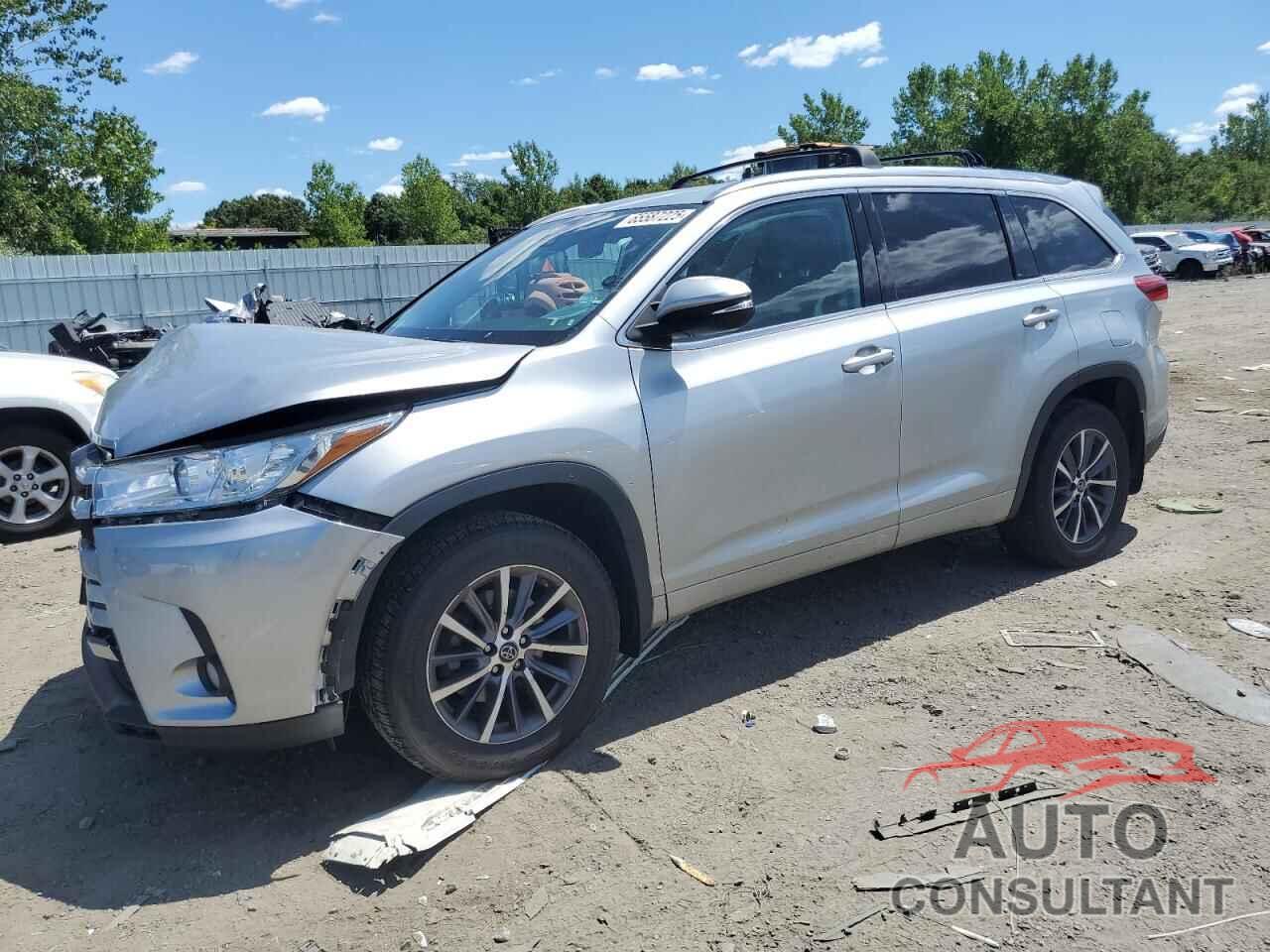 TOYOTA HIGHLANDER 2018 - 5TDJZRFH8JS534454