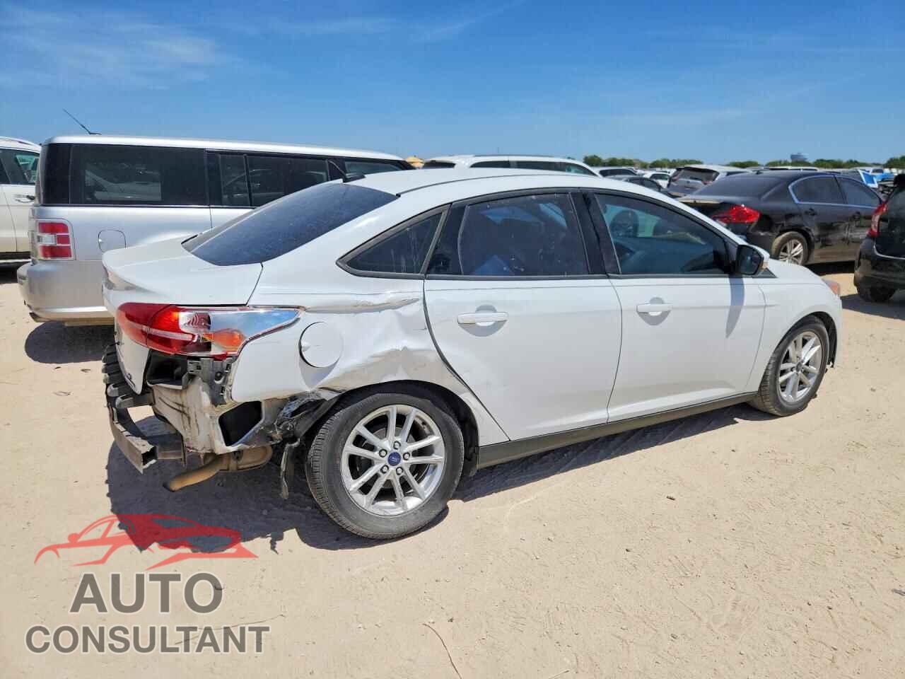 FORD FOCUS 2016 - 1FADP3F23GL351118