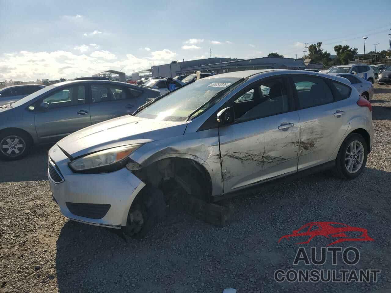 FORD FOCUS 2015 - 1FADP3K29FL317558