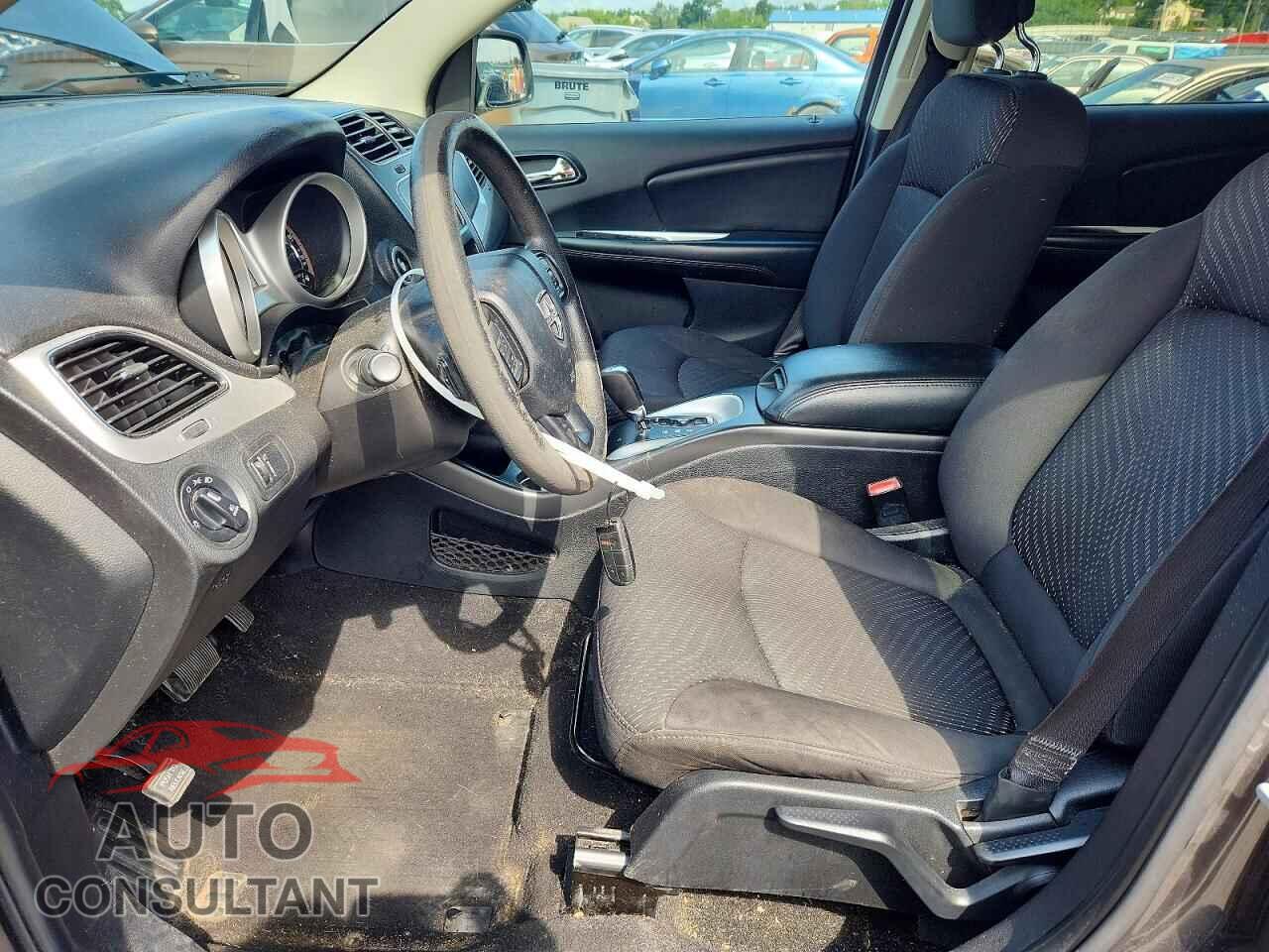 DODGE JOURNEY 2015 - 3C4PDCBGXFT686266