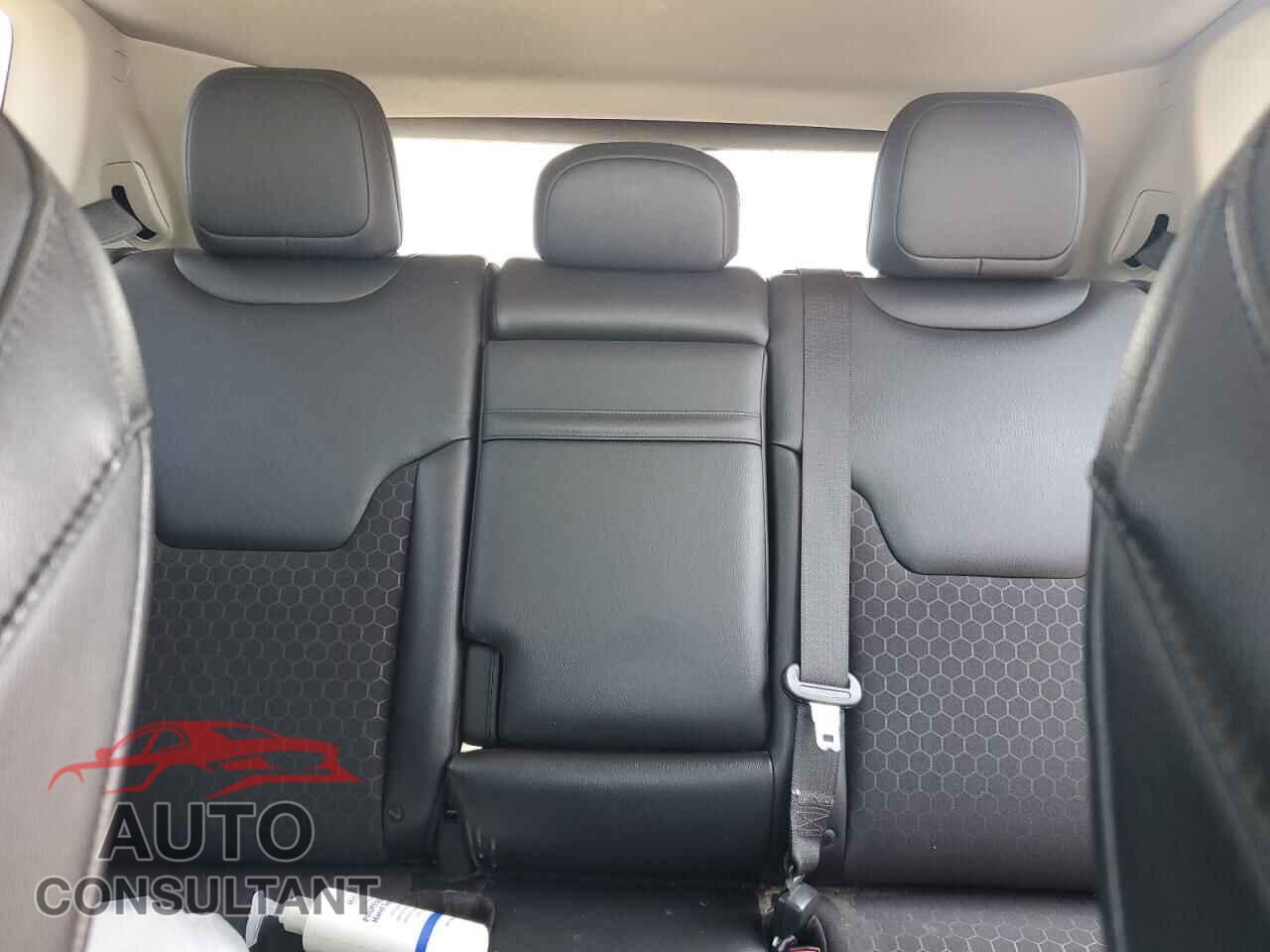 JEEP COMPASS 2019 - 3C4NJDBB6KT724189