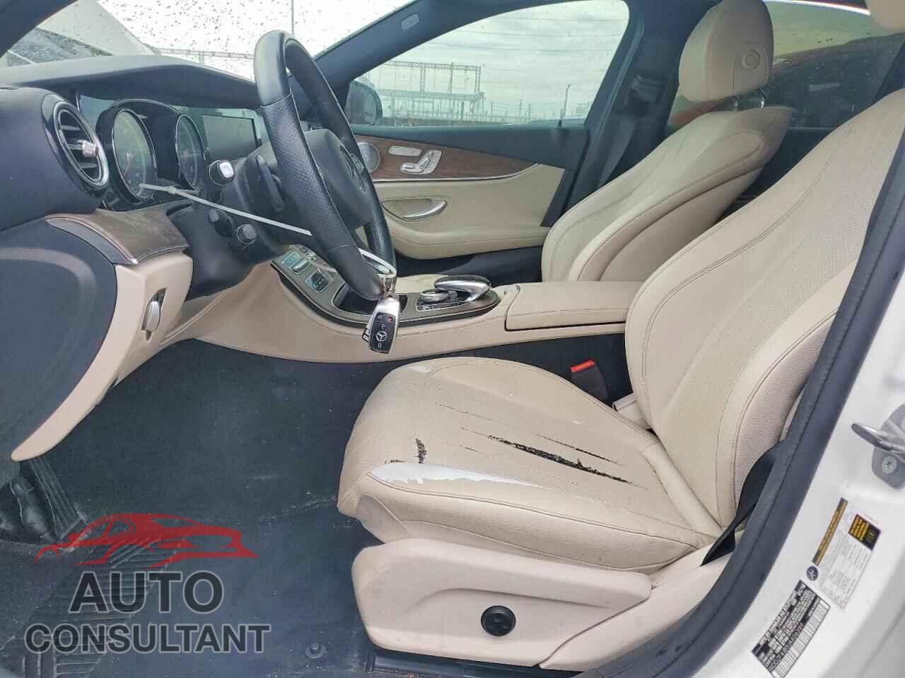 MERCEDES-BENZ E-CLASS 2018 - WDDZF4JB5JA406399