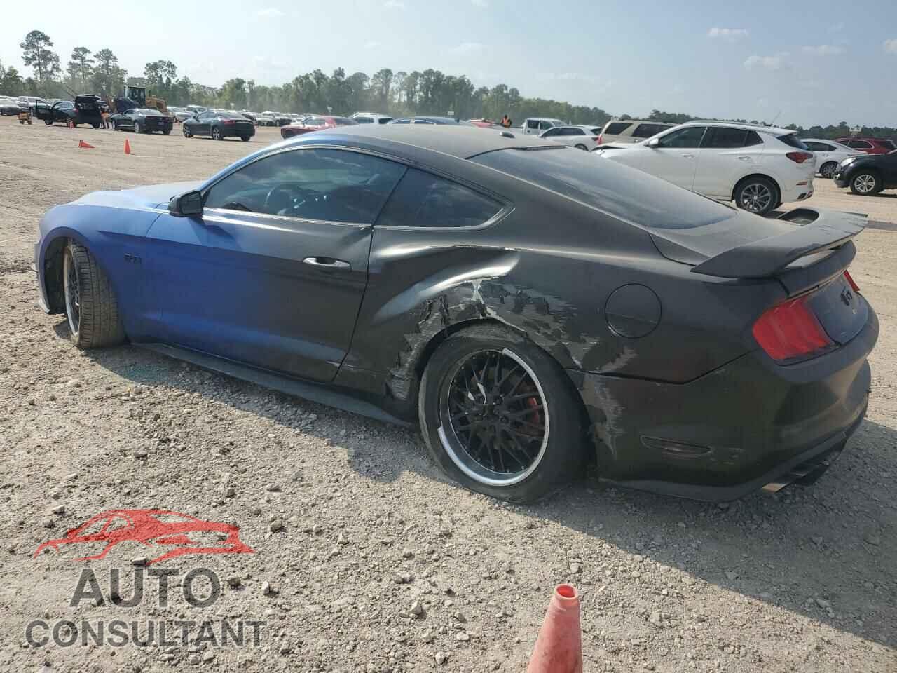 FORD MUSTANG 2018 - 1FA6P8CF2J5103791