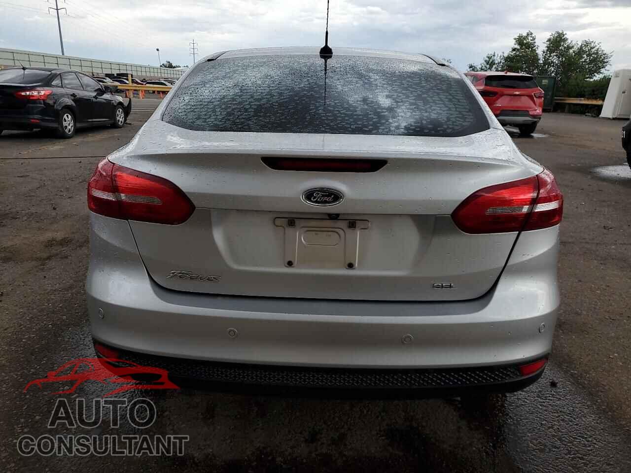 FORD FOCUS 2017 - 1FADP3H25HL296198