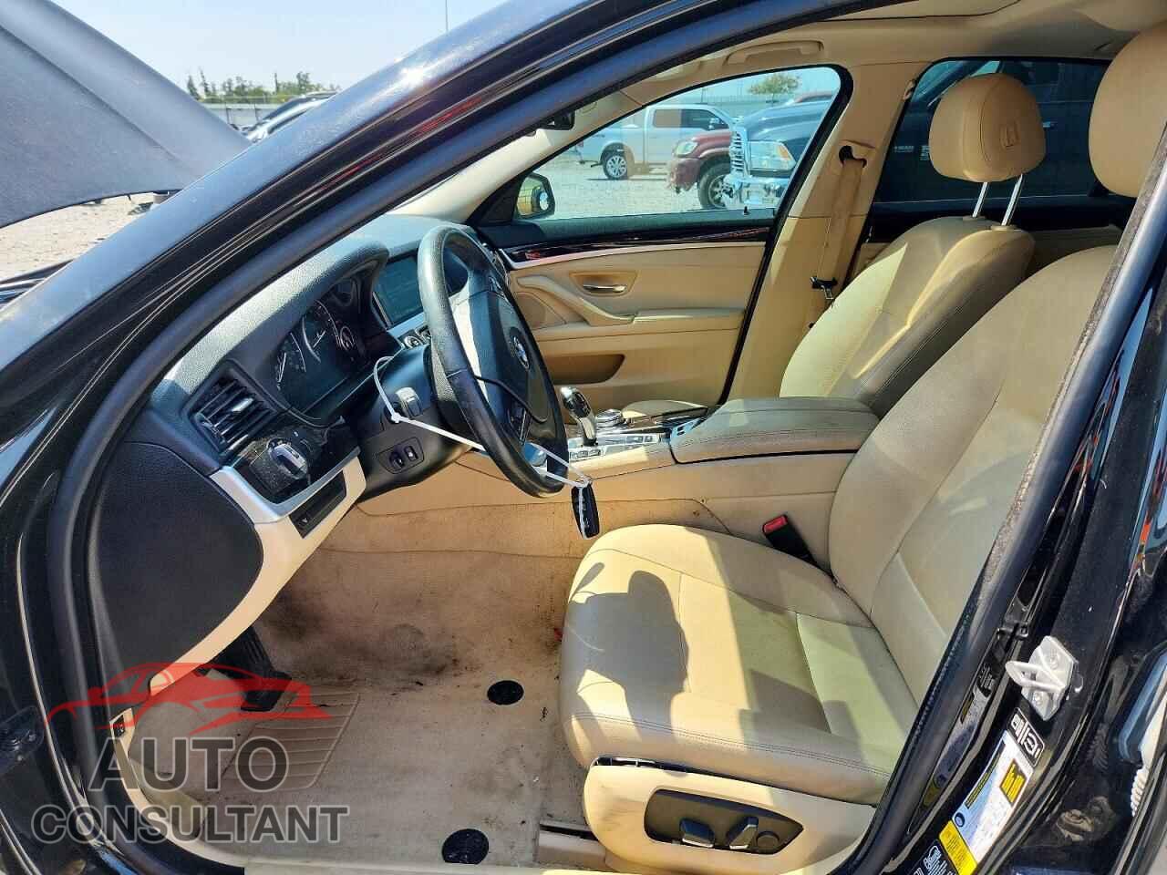 BMW 5 SERIES 2014 - WBA5B3C50ED536730