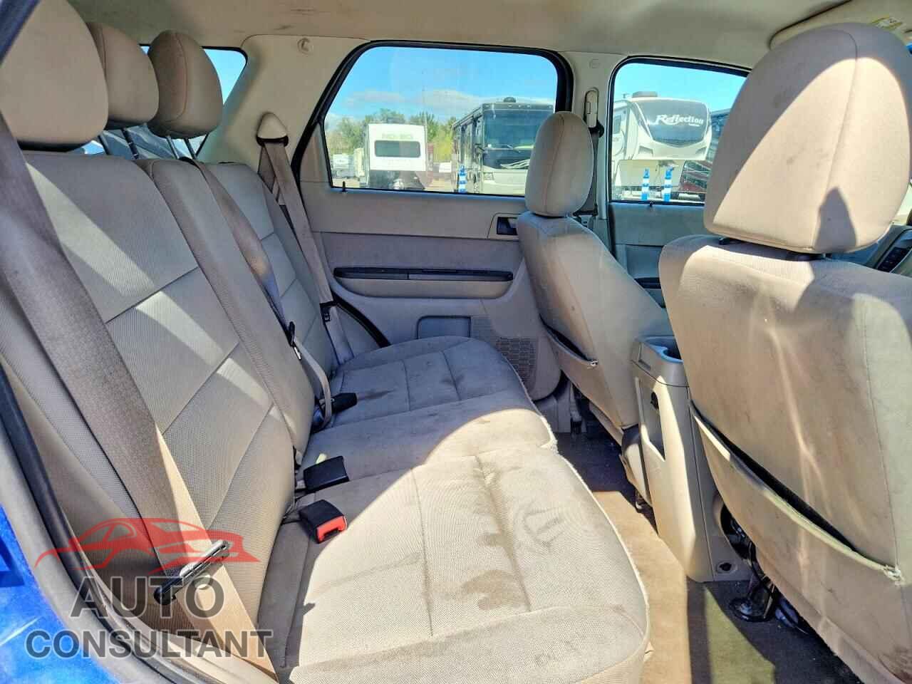 FORD ESCAPE 2011 - 1FMCU0D75BKB20694