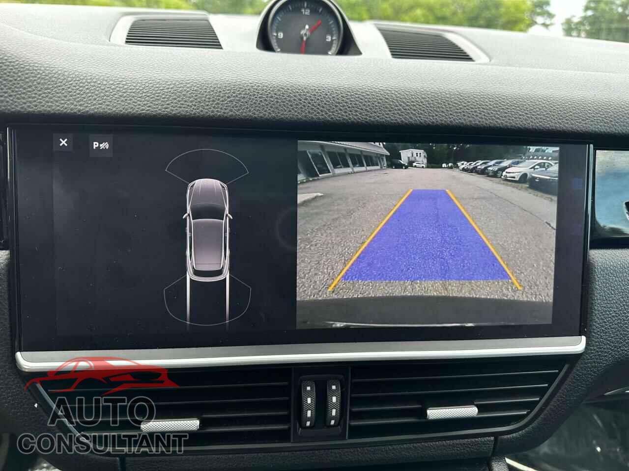 PORSCHE CAYENNE 2019 - WP1AA2AY9KDA03586