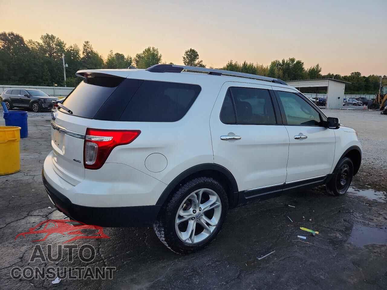 FORD EXPLORER 2011 - 1FMHK8F85BGA31176