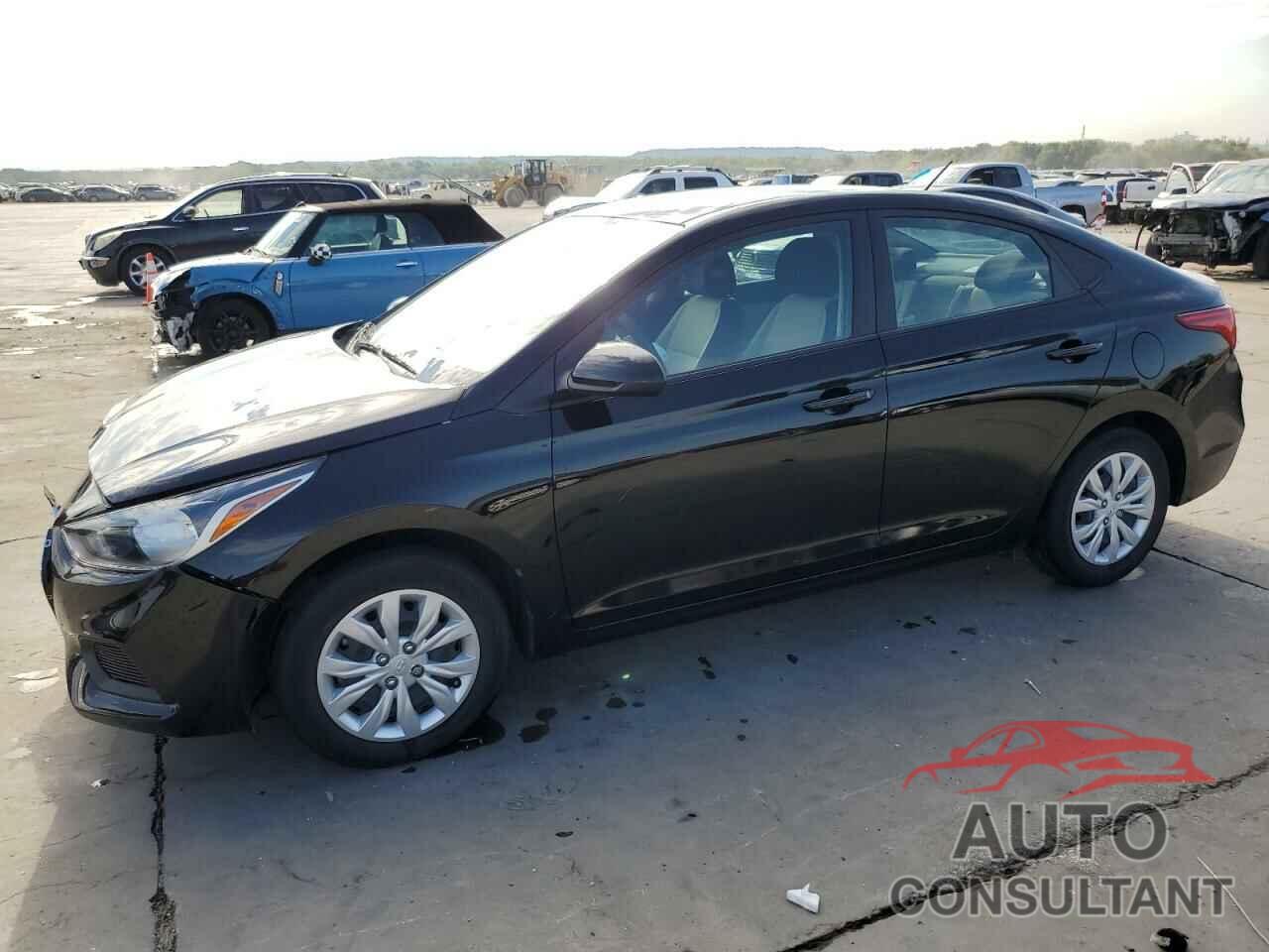 HYUNDAI ACCENT 2022 - 3KPC24A61NE182565