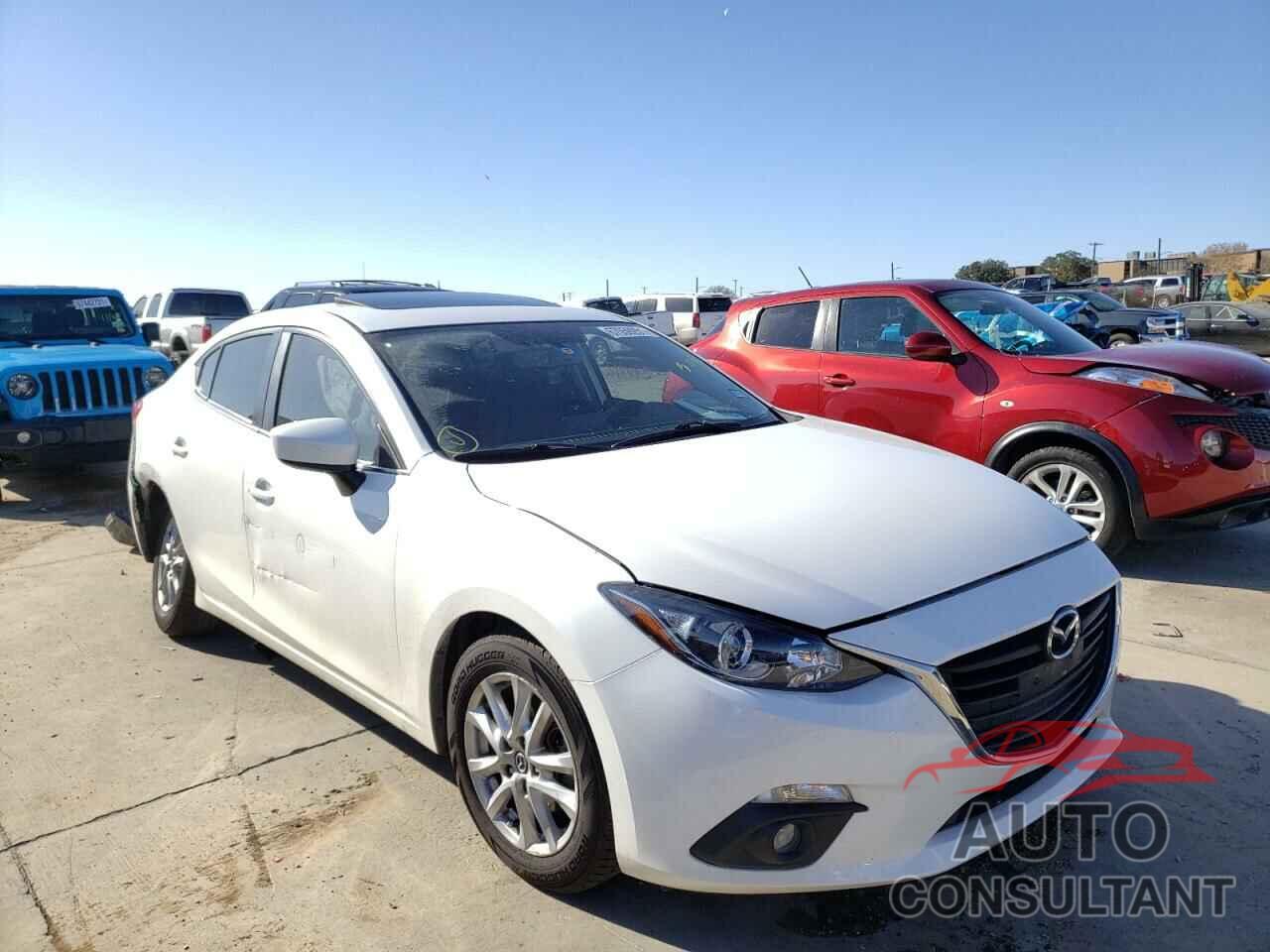 MAZDA 3 2016 - JM1BM1W7XG1318526