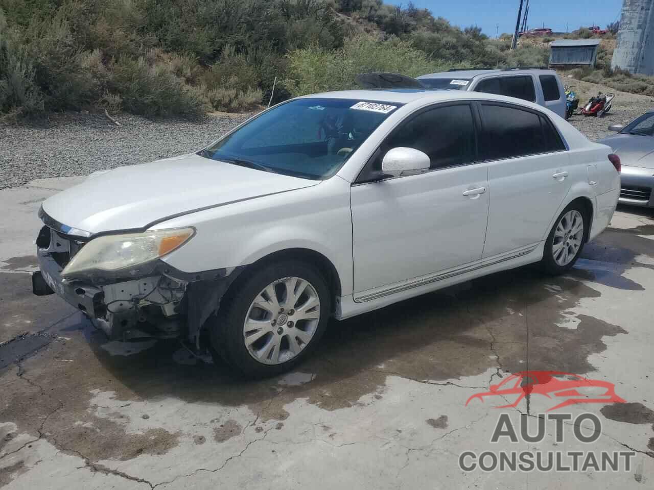 TOYOTA AVALON 2011 - 4T1BK3DB4BU385893