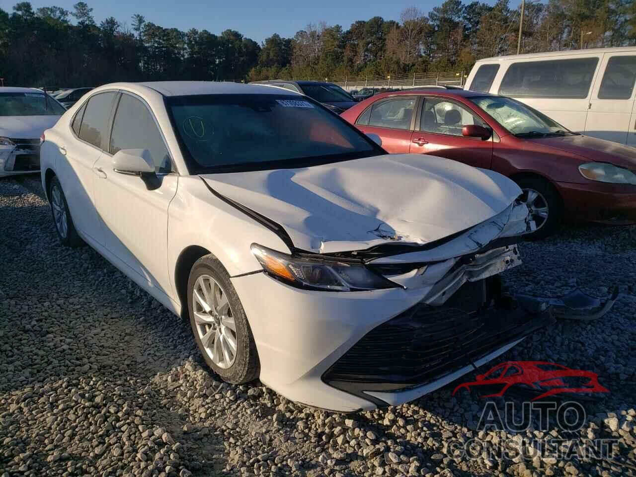 TOYOTA CAMRY 2018 - 4T1B11HKXJU527387