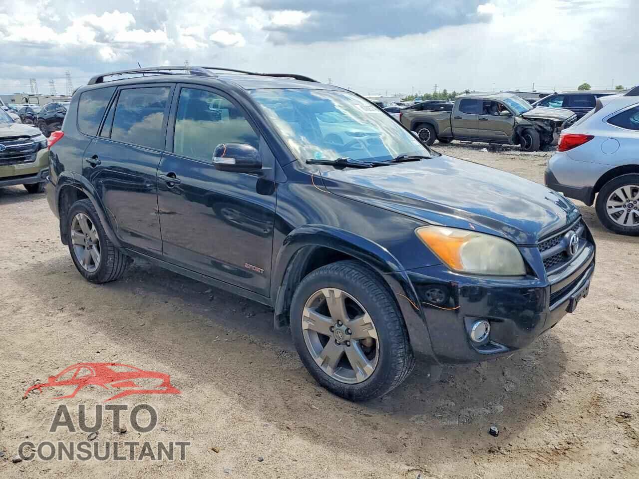 TOYOTA RAV4 2011 - JTMRF4DV5B5045640