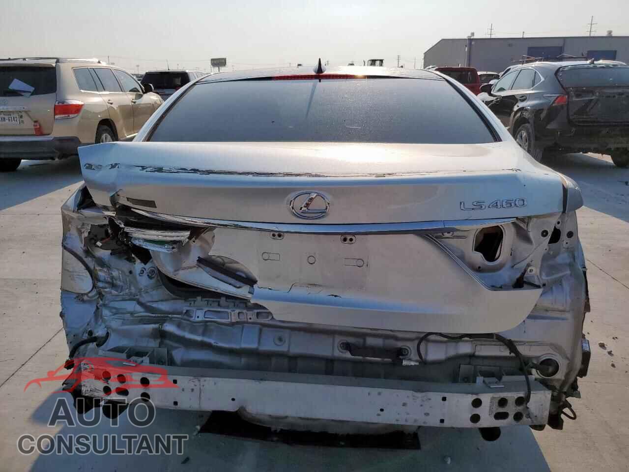 LEXUS LS460 2014 - JTHBL5EF3E5130177