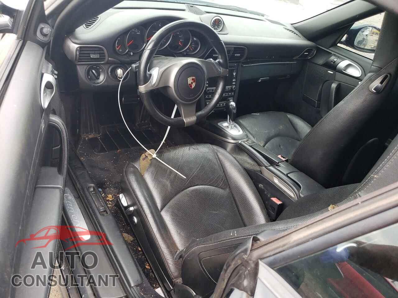 PORSCHE 911 2010 - WP0CA2A95AS740278