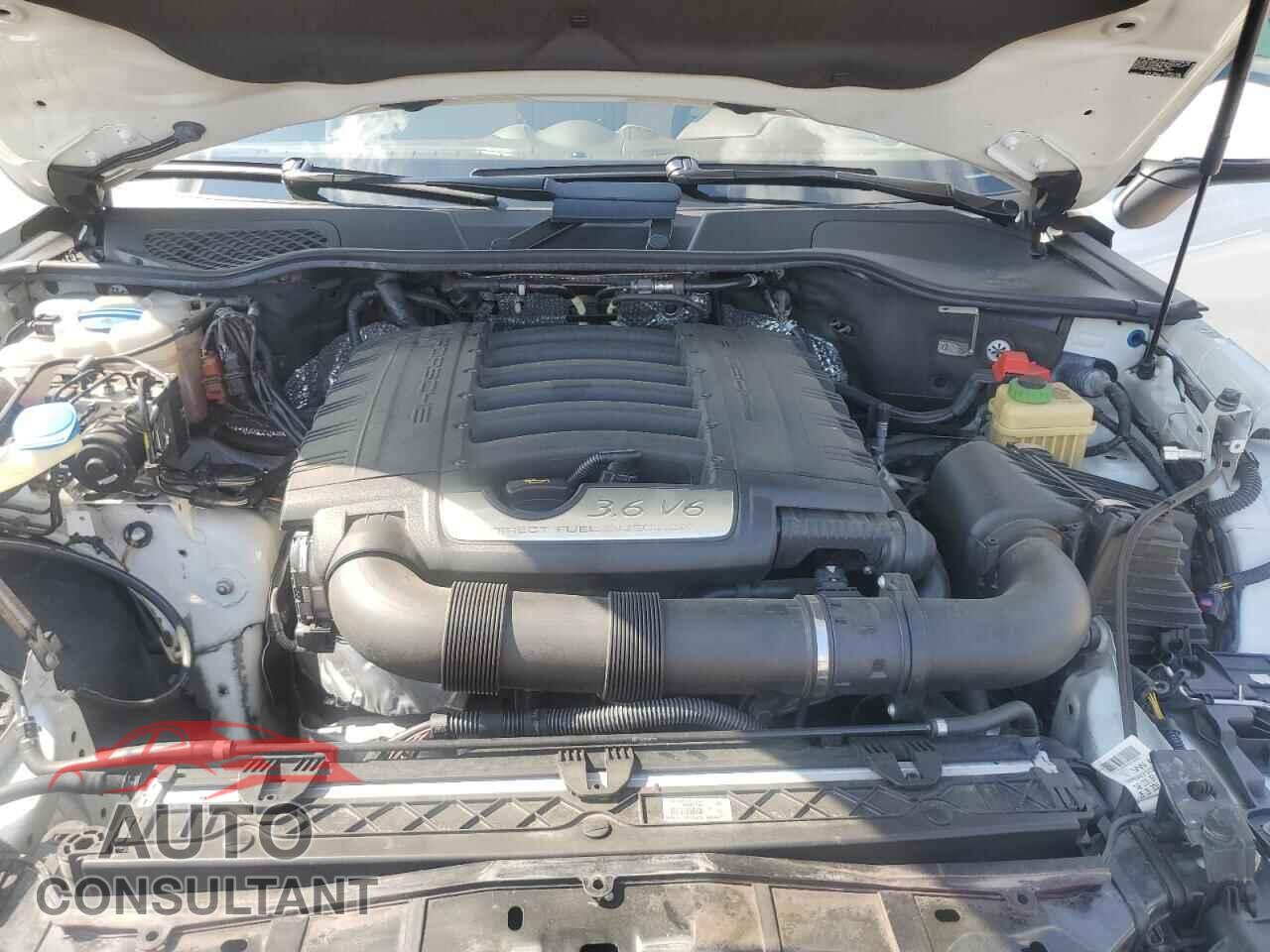 PORSCHE CAYENNE 2017 - WP1AA2A29HKA85268