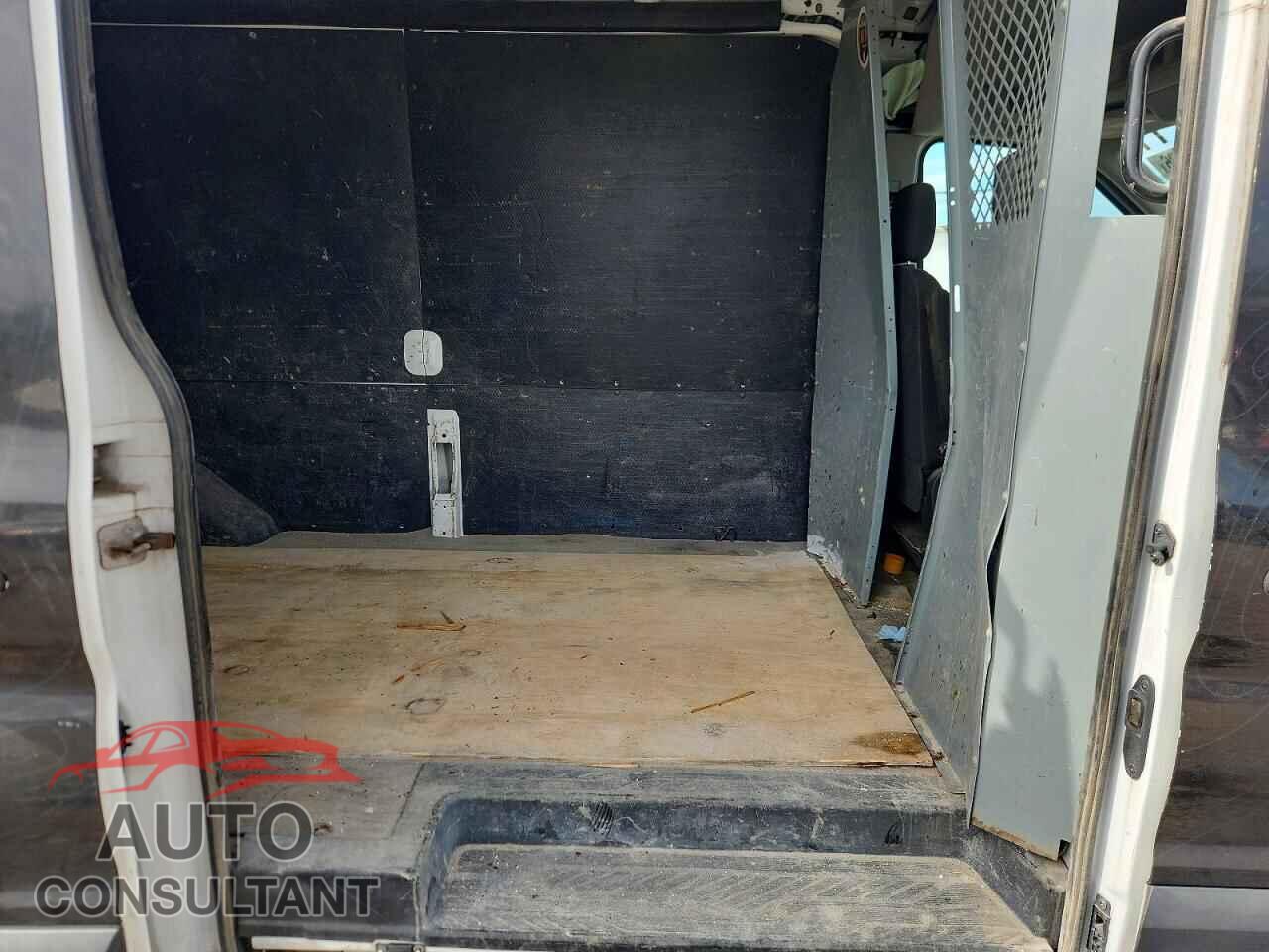 FORD TRANSIT 2017 - 1FTYR2CM7HKB01751