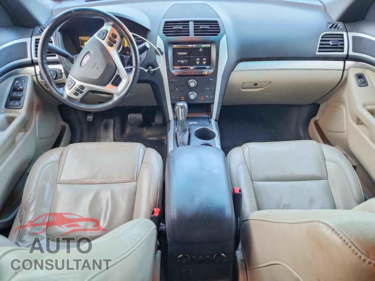 FORD EXPLORER 2013 - 1FM5K8D86DGC56084