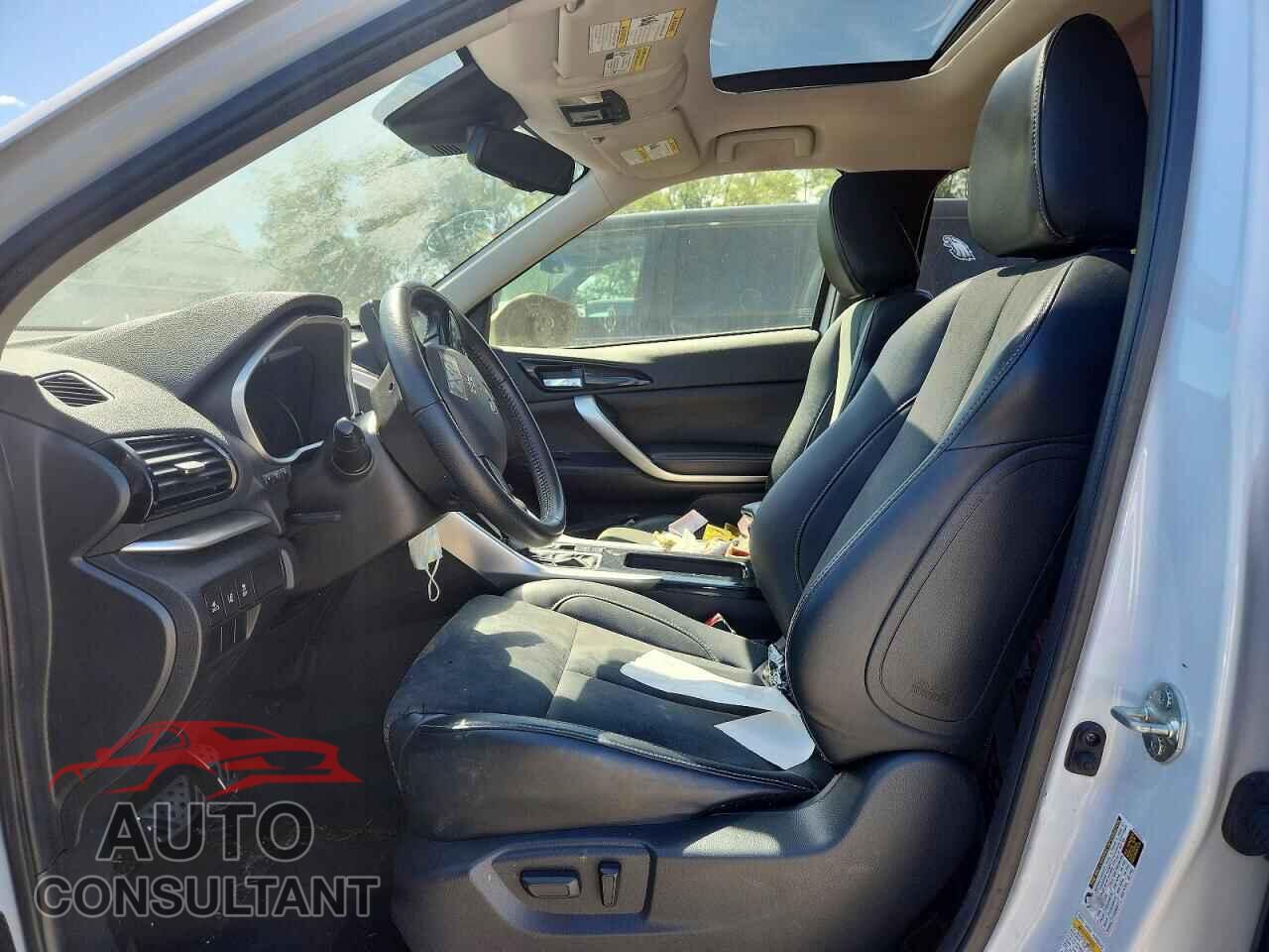 MITSUBISHI ECLIPSE 2022 - JA4ATWAA2NZ021371