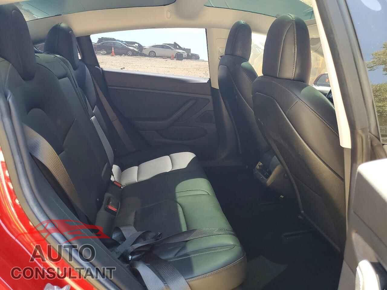 TESLA MODEL 3 2018 - 5YJ3E1EA3JF015438