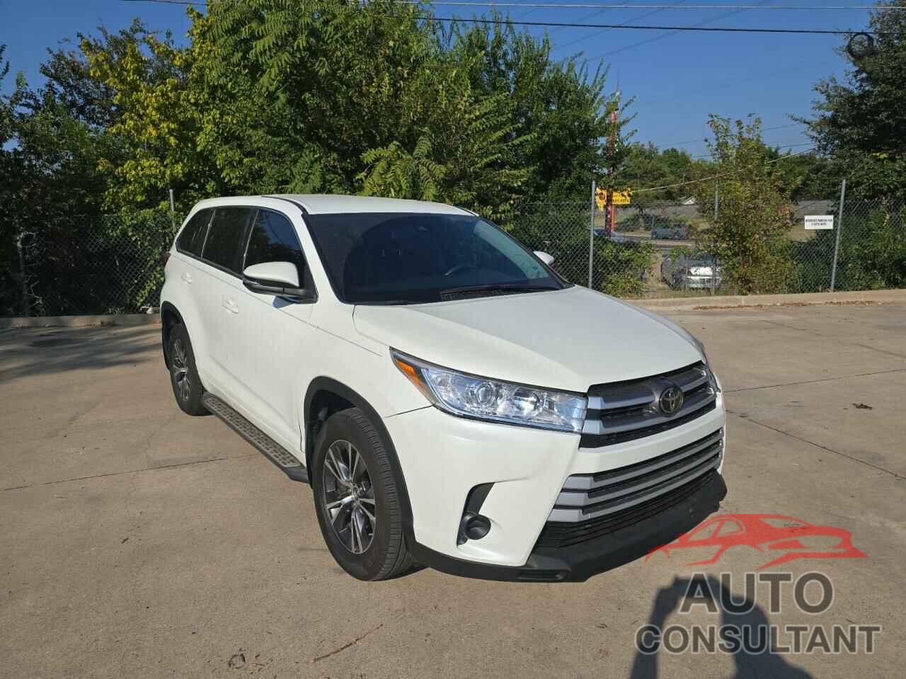 TOYOTA HIGHLANDER 2017 - 5TDZZRFH4HS233421