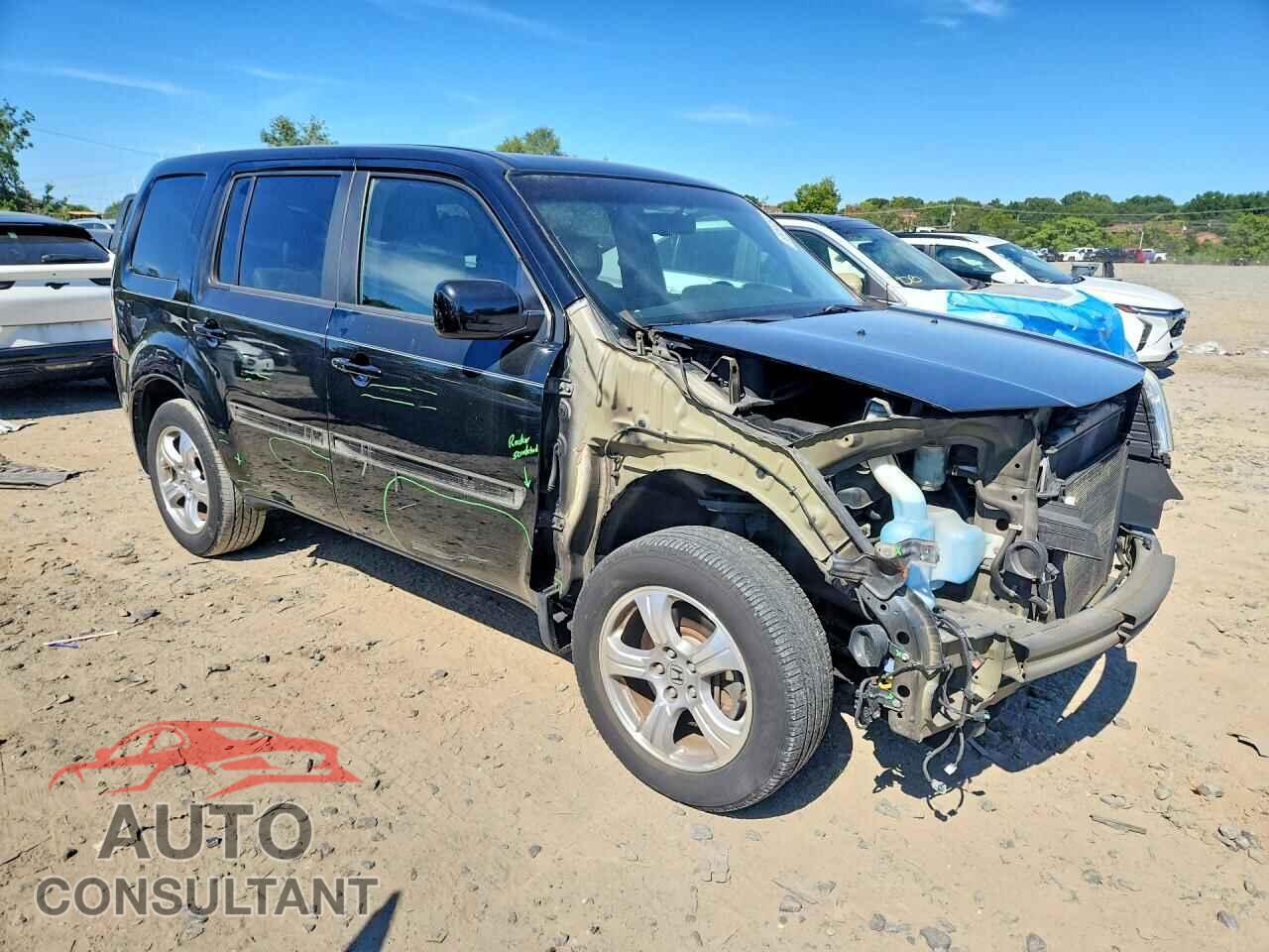 HONDA PILOT 2013 - 5FNYF3H58DB015727