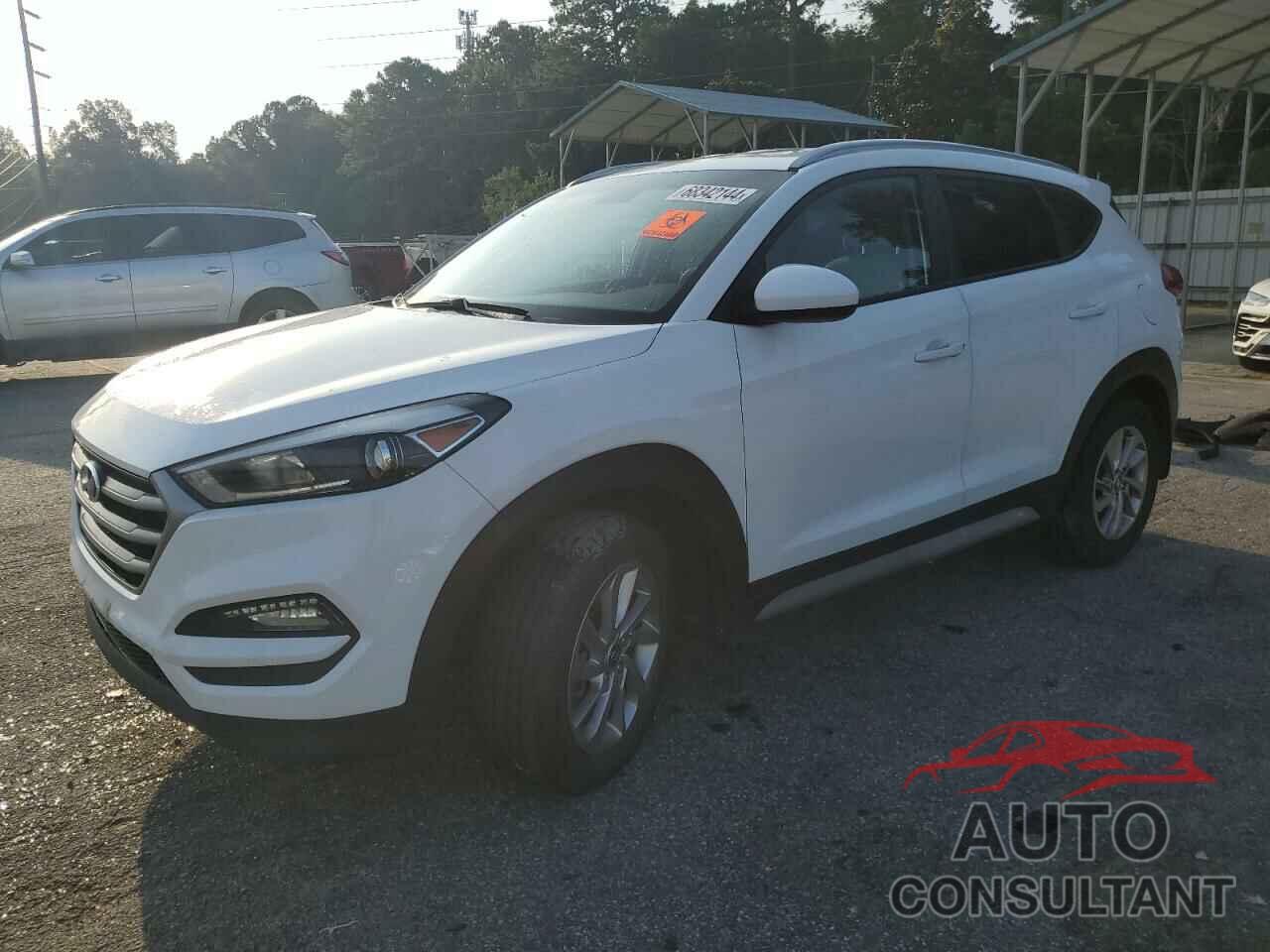 HYUNDAI TUCSON 2018 - KM8J3CA47JU802324