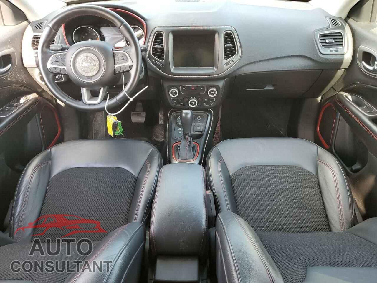 JEEP COMPASS 2017 - 3C4NJDDB3HT675037