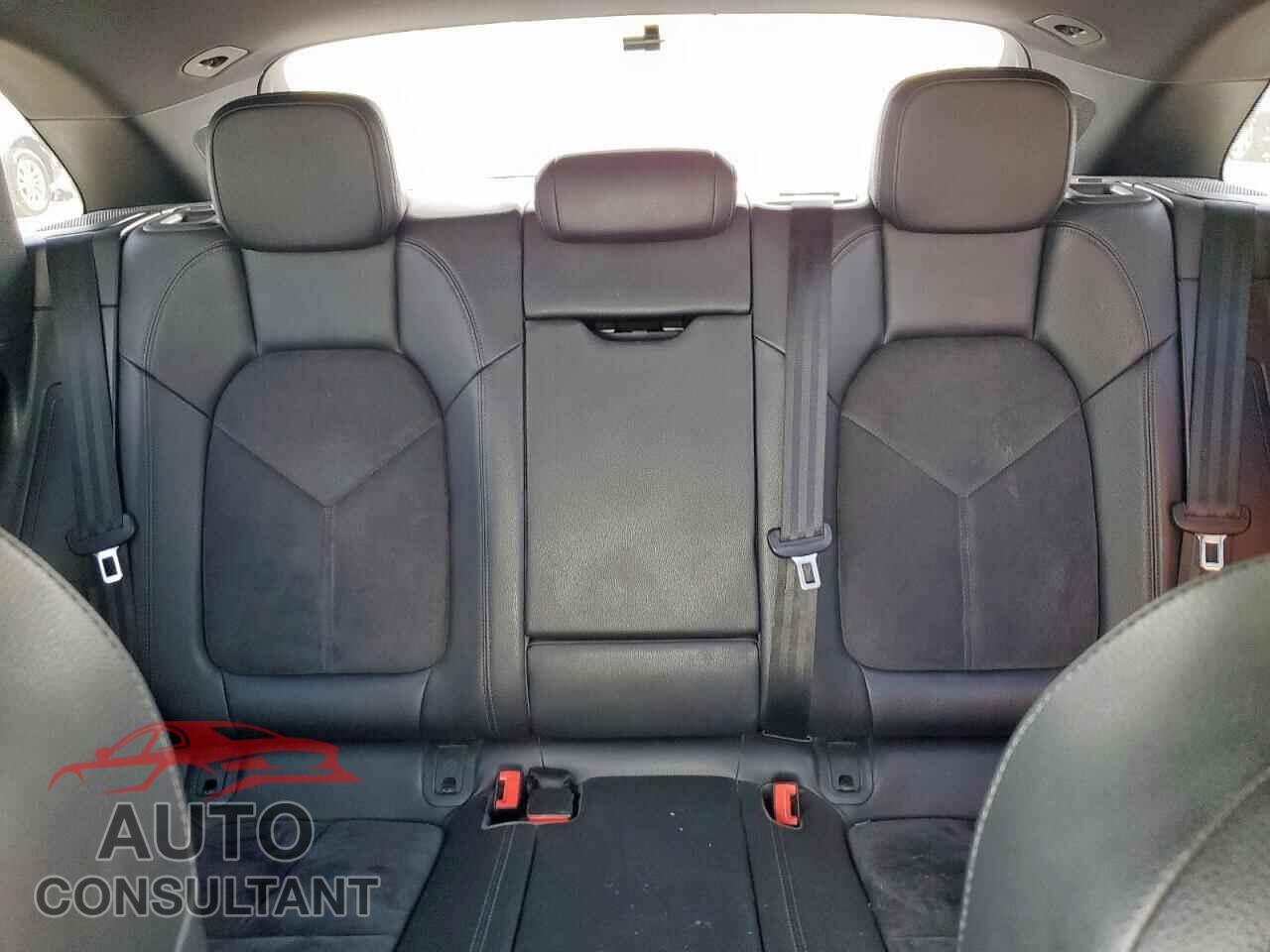 PORSCHE MACAN 2018 - WP1AA2A57JLB20626