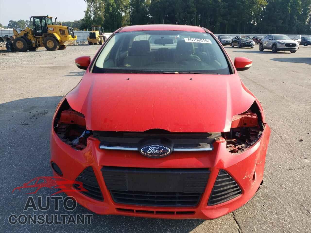 FORD FOCUS 2014 - 1FADP3F23EL202849