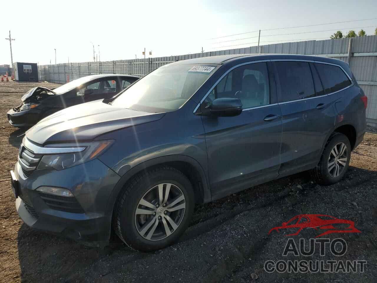 HONDA PILOT 2017 - 5FNYF6H80HB071811