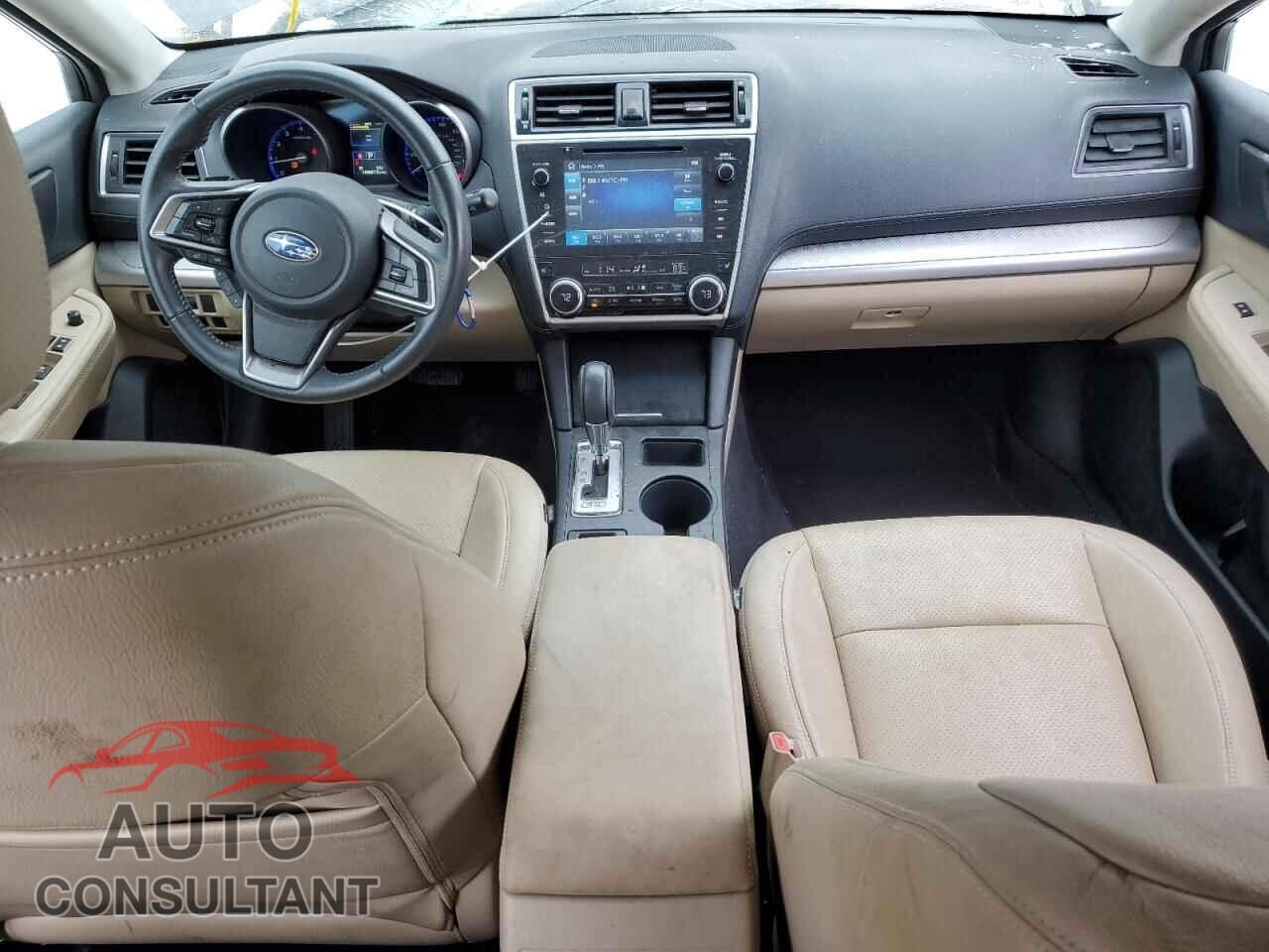 SUBARU OUTBACK 2018 - 4S4BSACC4J3290558