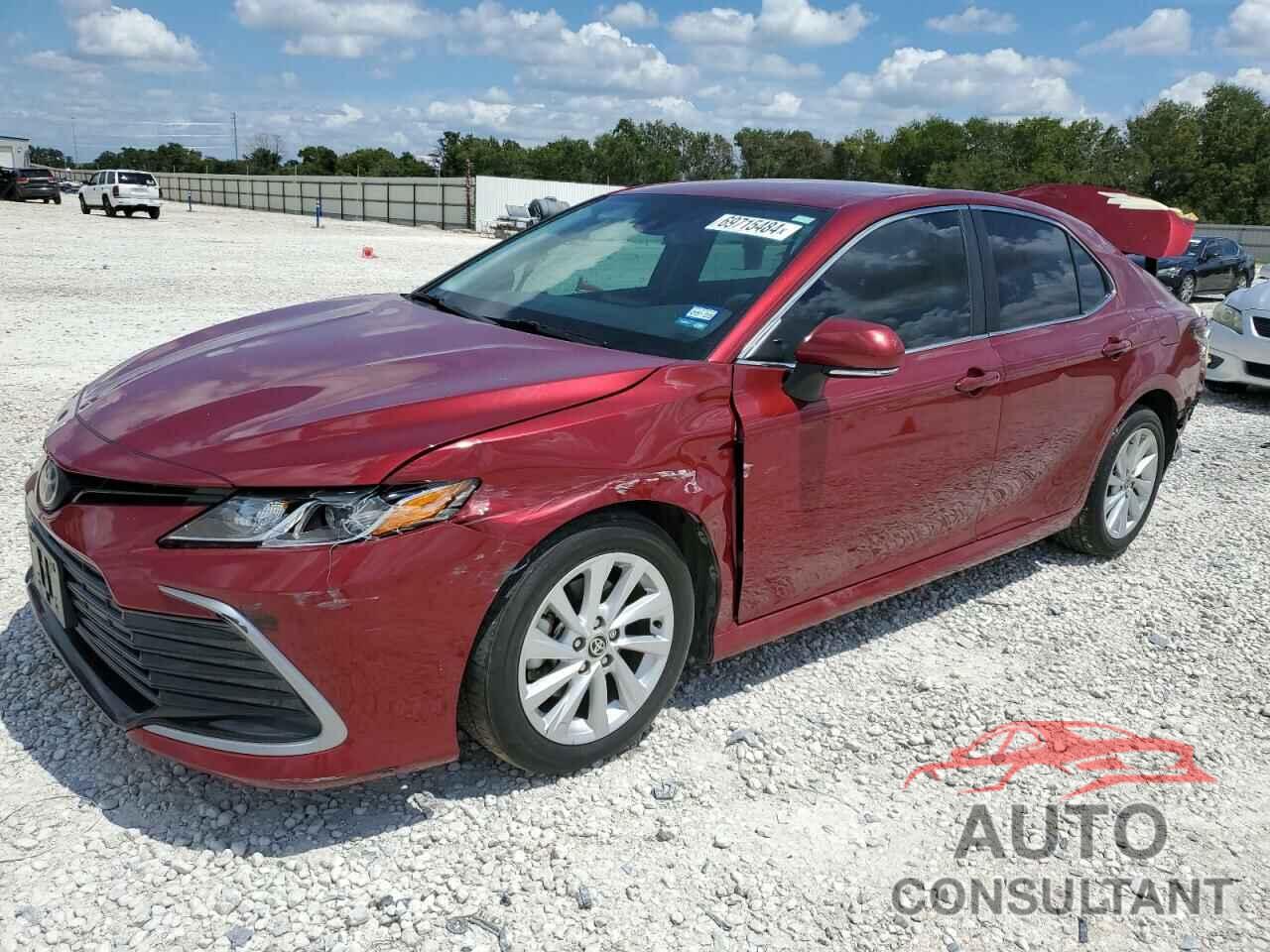 TOYOTA CAMRY 2021 - 4T1R11AK1MU569542