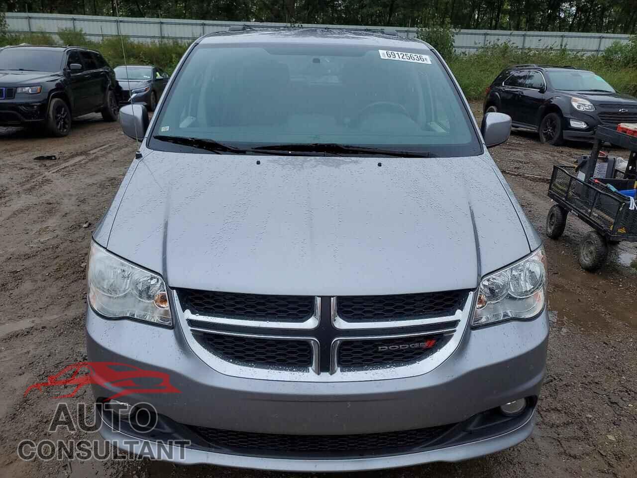 DODGE CARAVAN 2017 - 2C4RDGCG8HR749174