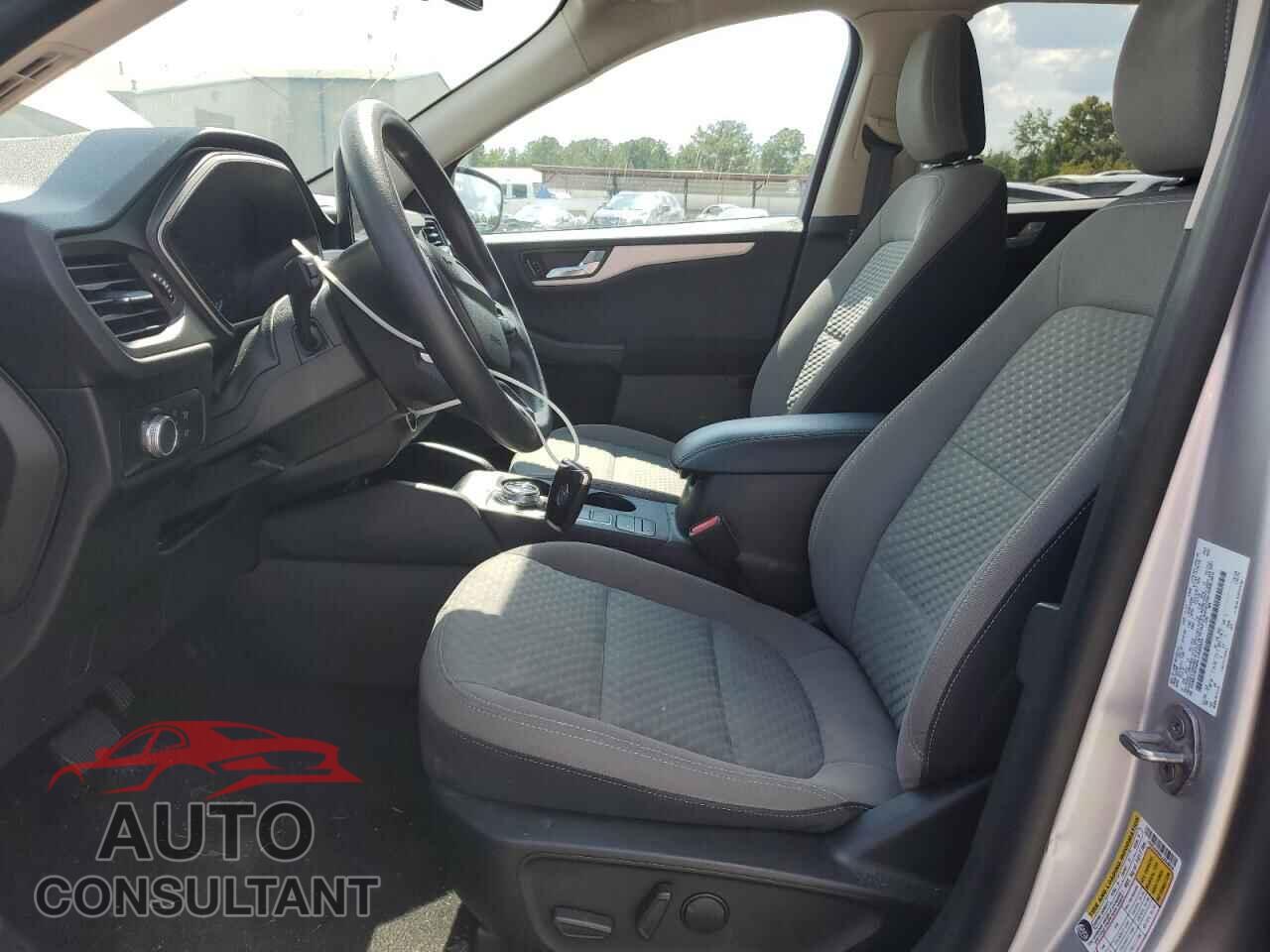 FORD ESCAPE 2020 - 1FMCU0G66LUA59820