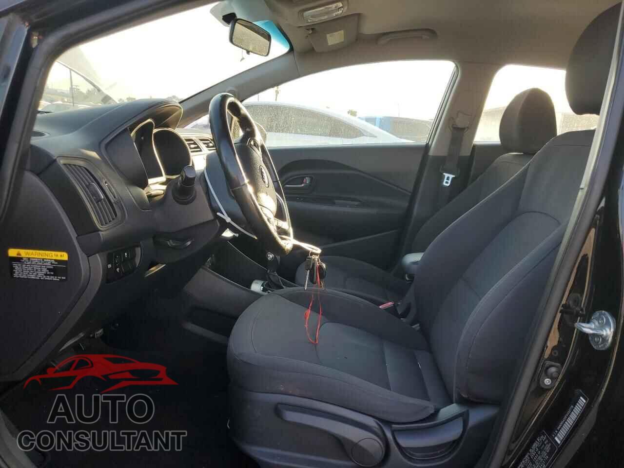 KIA RIO 2015 - KNADN5A35F6452778