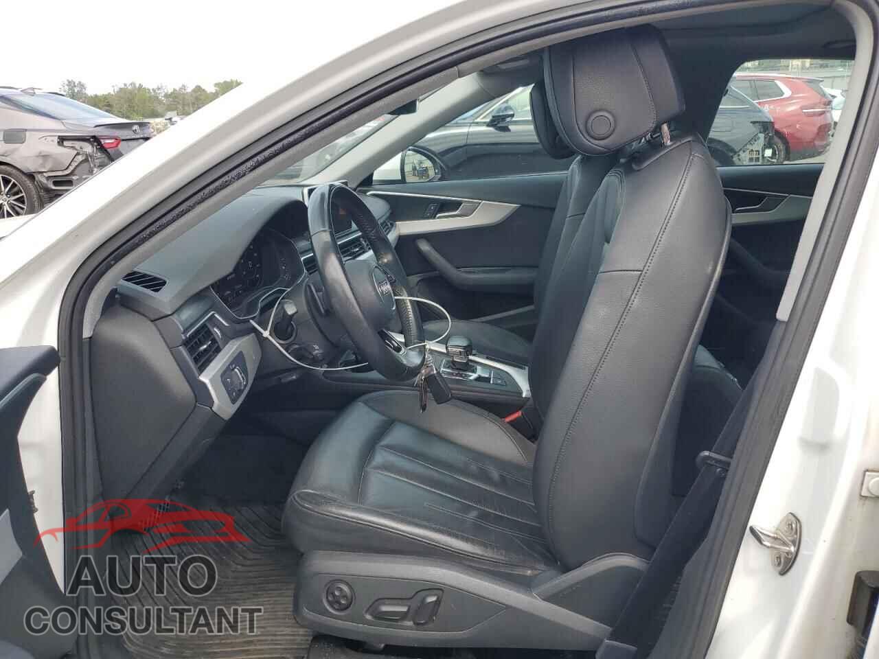 AUDI A4 2017 - WAUDNAF47HN054667