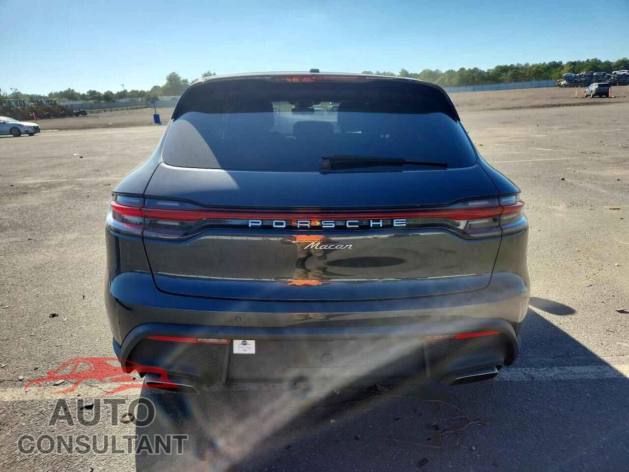 PORSCHE MACAN 2022 - WP1AA2A54NLB03711