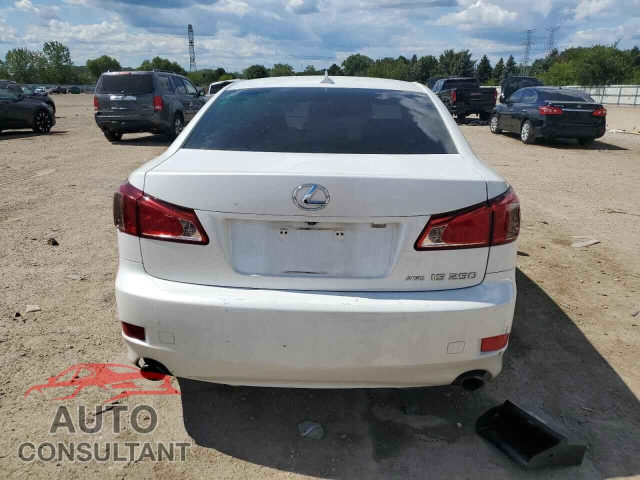 LEXUS IS 2012 - JTHCF5C22C5060017