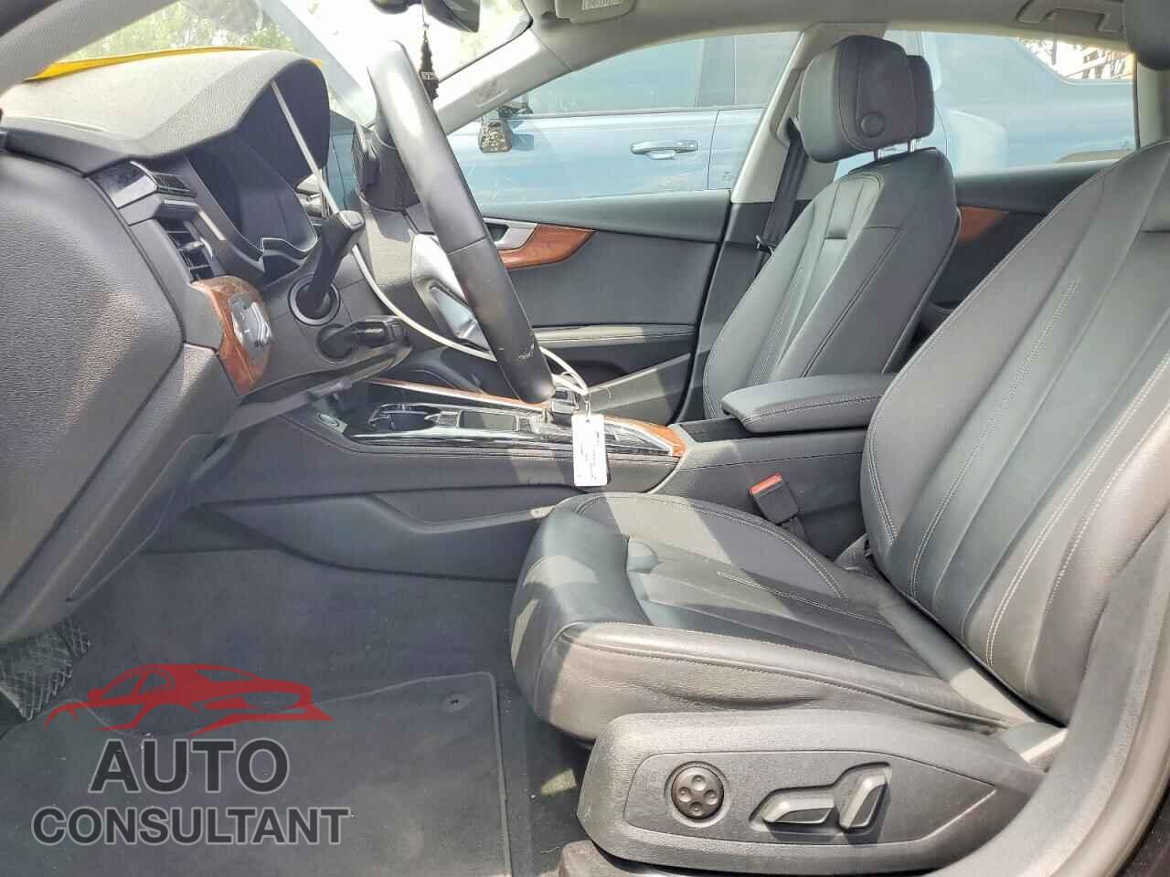 AUDI A5 2023 - WAUCBCF58PA010319